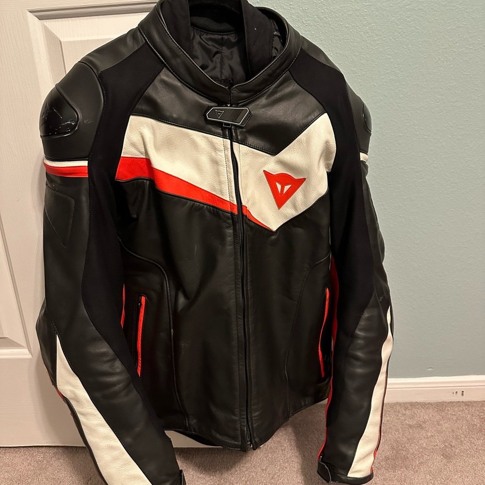 Dainese Veloster Leather motorcycle jacket